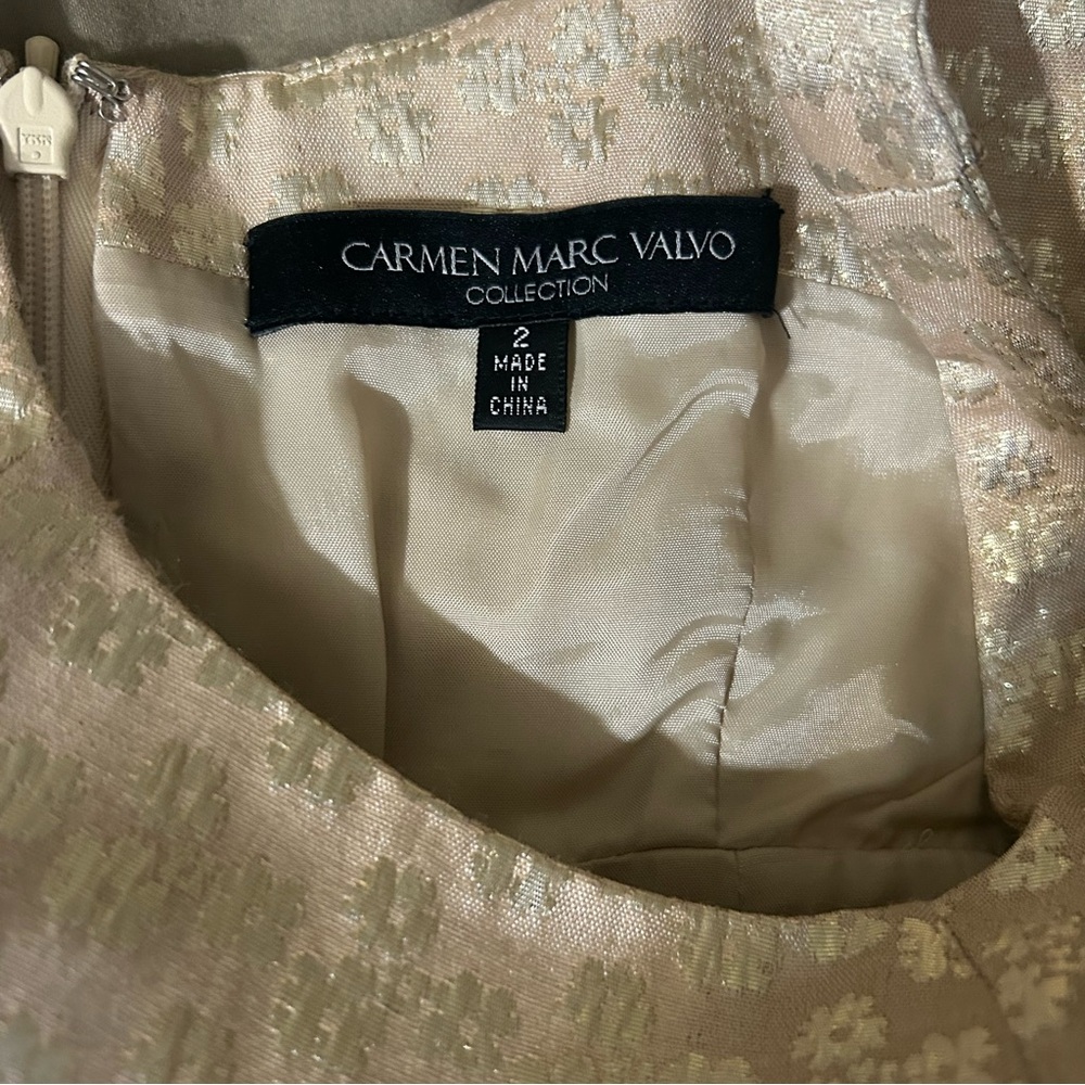 Carmen Marc Valvo Gold Metallic Brocade Fit & Flare Dress (Size 2) - Picture 8 of 10